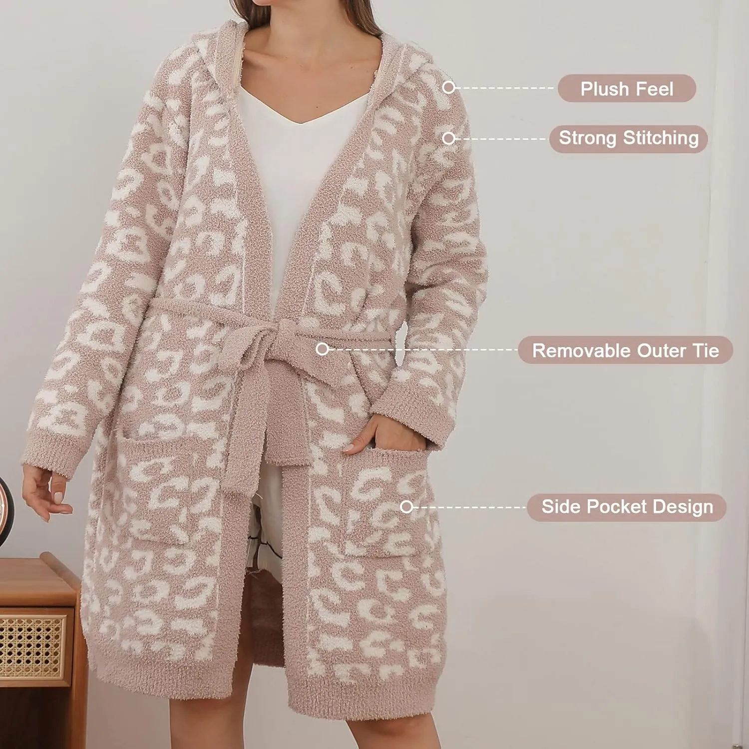 bearberry Hooded Robe Cozy Leopard Robe Lightweight Soft Plush Bathrobe with Pockets for Women