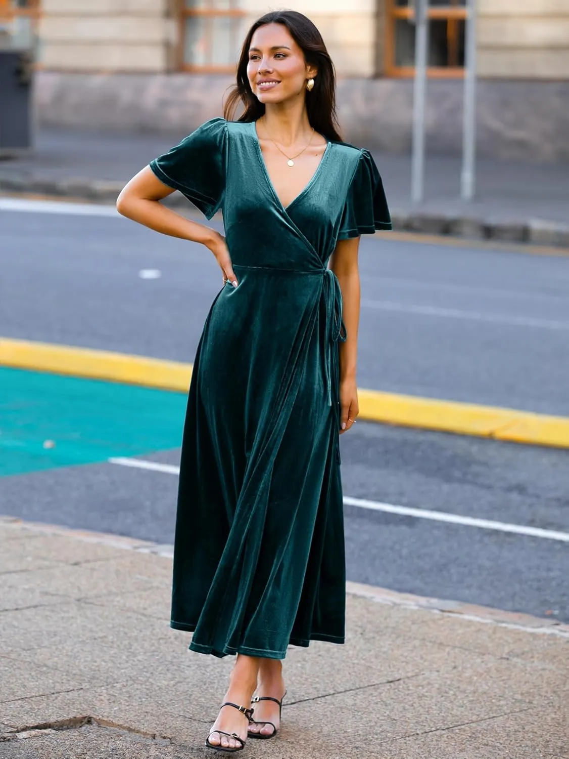 BerryGo Women's Velvet V Neck Wrap Fall Maxi Dress Formal Bell Sleeve Bridesmaid Cocktail Party Long Dresses