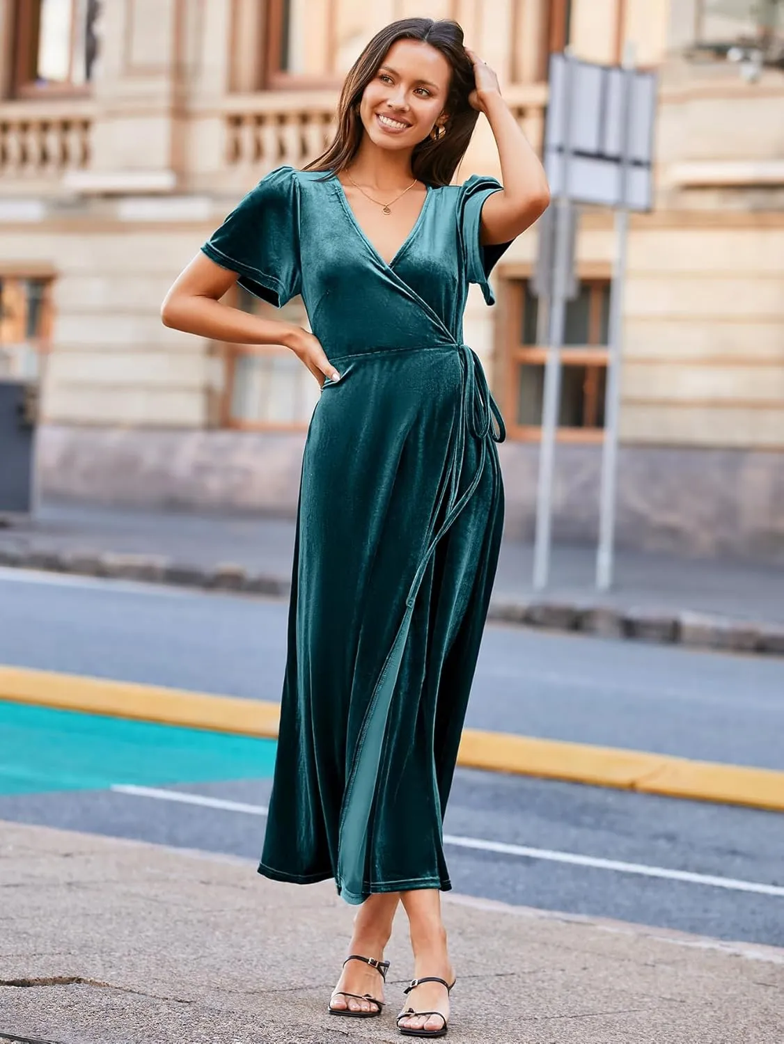 BerryGo Women's Velvet V Neck Wrap Fall Maxi Dress Formal Bell Sleeve Bridesmaid Cocktail Party Long Dresses