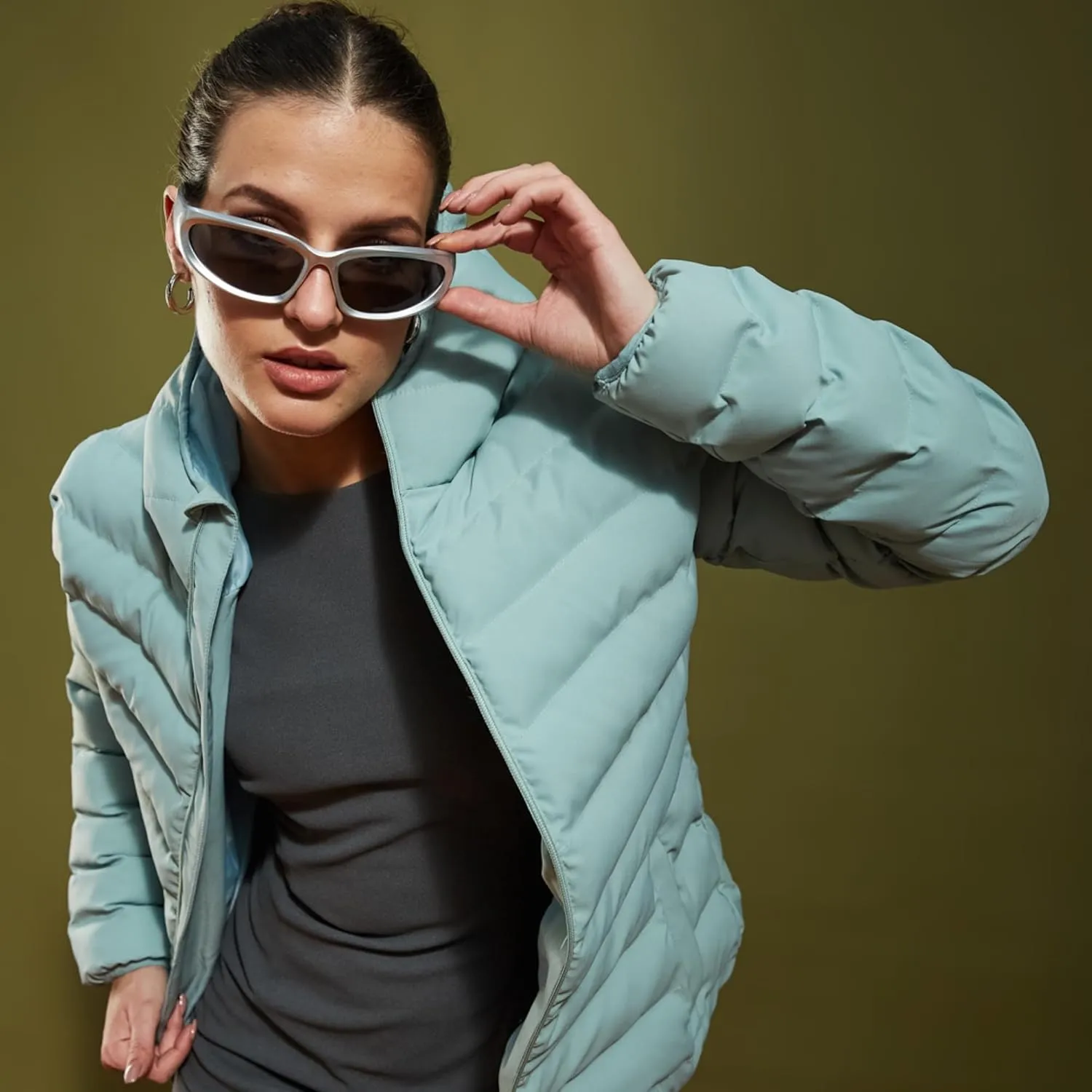 Full Sleeves Puffer Down Feather Jacket For Women With Attached Hood