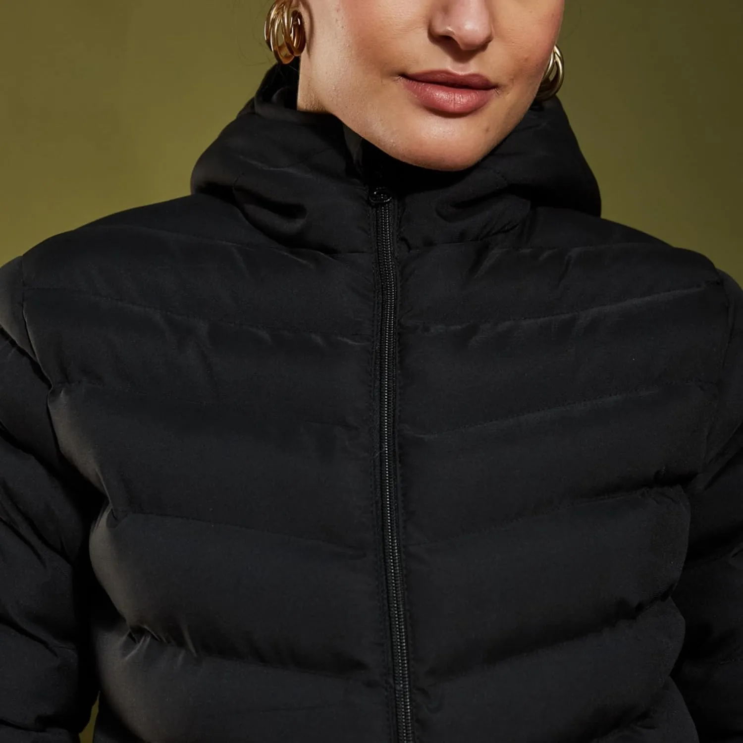 Full Sleeves Puffer Down Feather Jacket For Women With Attached Hood