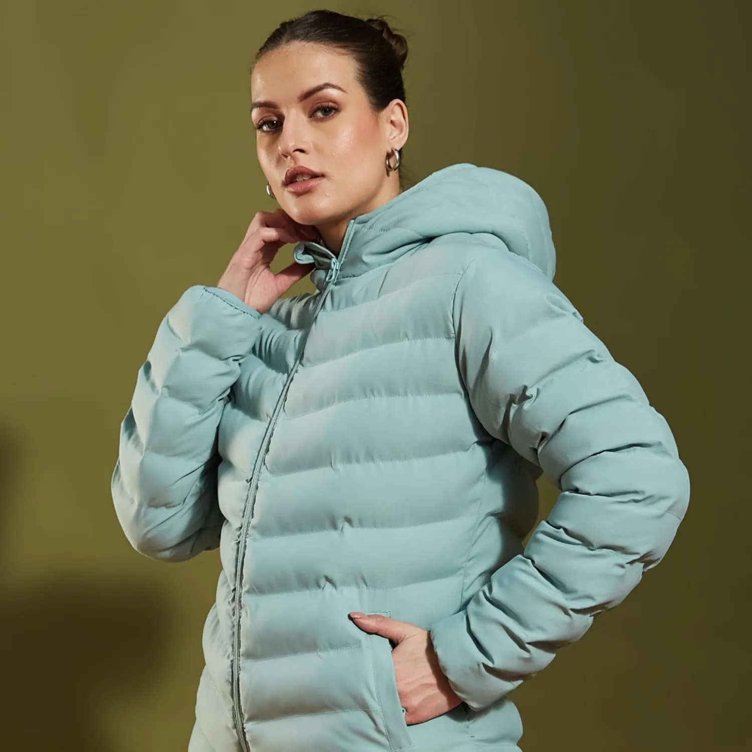 Full Sleeves Puffer Down Feather Jacket For Women With Attached Hood