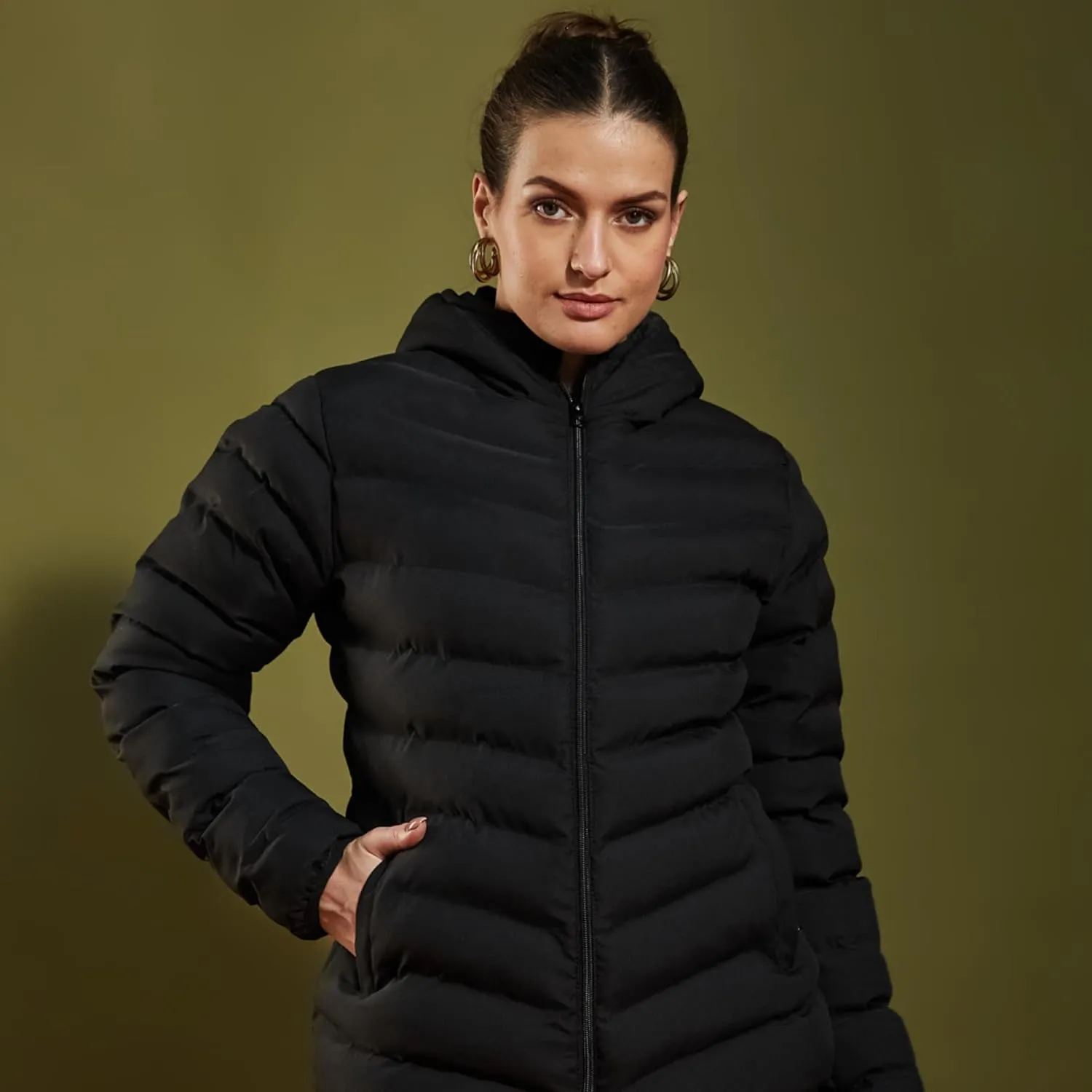 Full Sleeves Puffer Down Feather Jacket For Women With Attached Hood