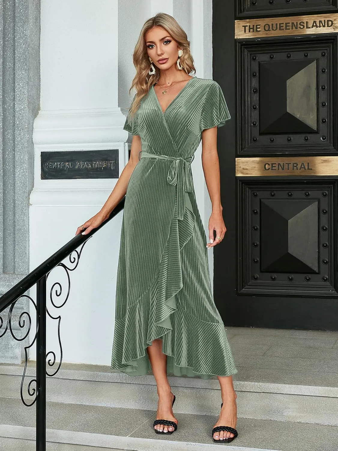 Miessial Women's Velvet Maxi Dress Retro Faux Wrap V-Neck Long Evening Dress Cocktail Party Dress