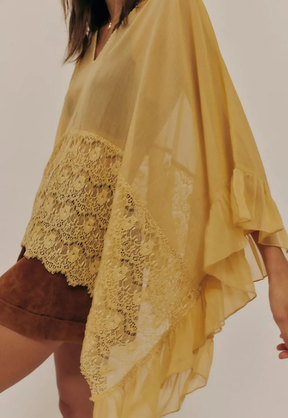 Women Tie Front Lace Trim Shirt Boho Short Sleeve Button Sheer Ruffle Flowy Blouse Y2K Coquette Going Out Tops