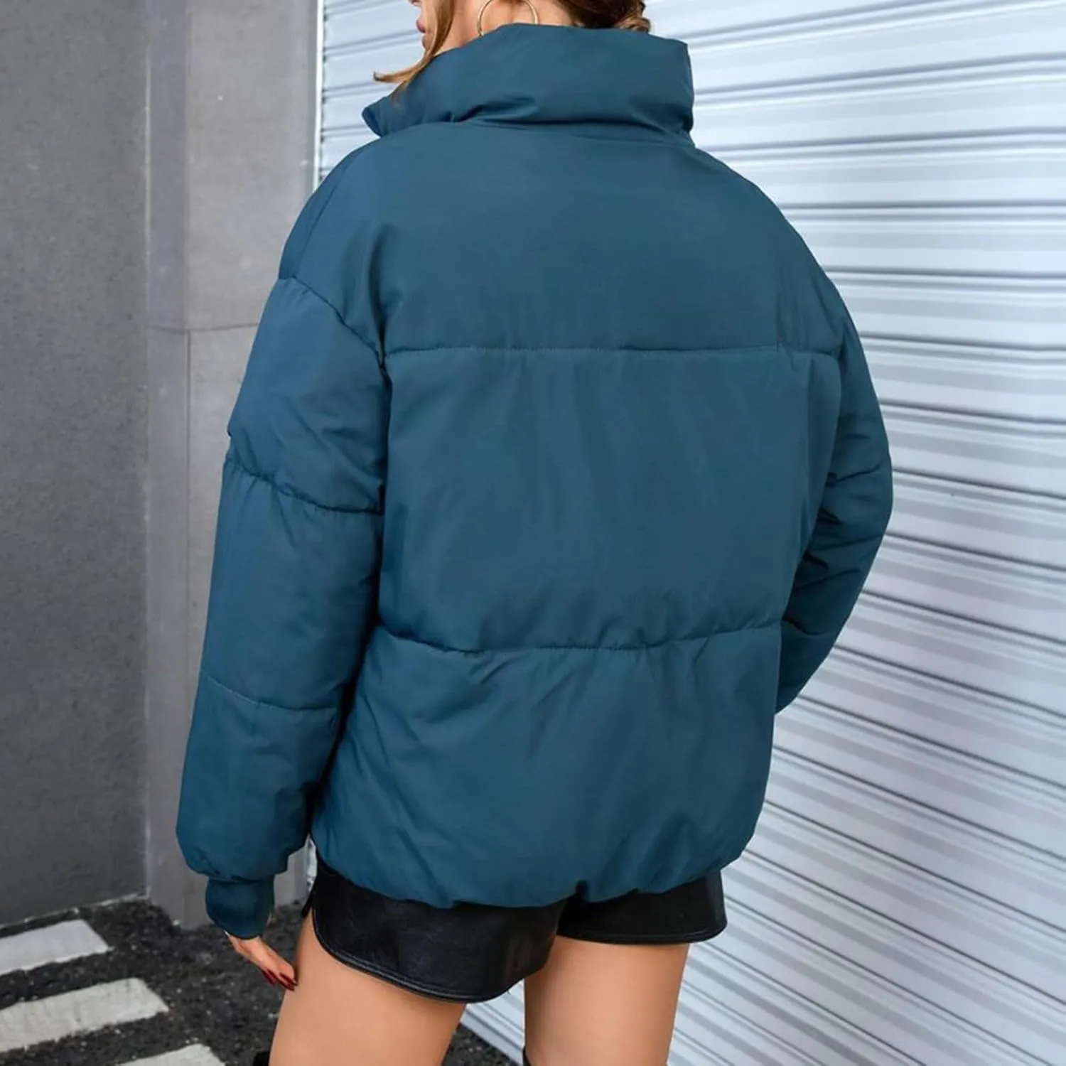 Womens Cropped Puffer Coat Ultralight Down Coat Packable Parkas Jacket Water-Resistant Zip Up Thicken Hooded Quilted Coat
