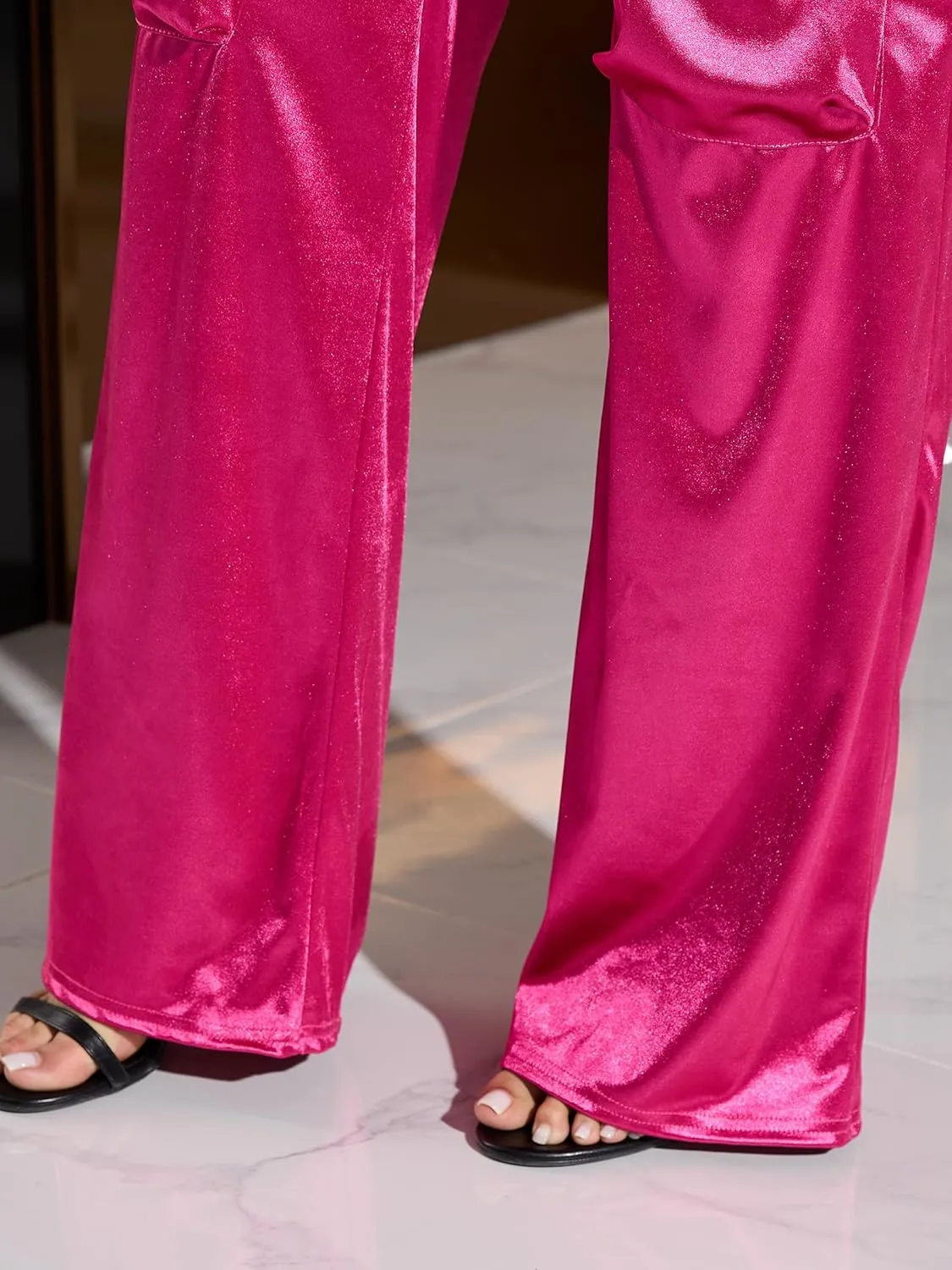 Womens High Waisted Satin Cargo Pants Loose Fit Wide Leg Trousers with Pockets Trendy Outfit