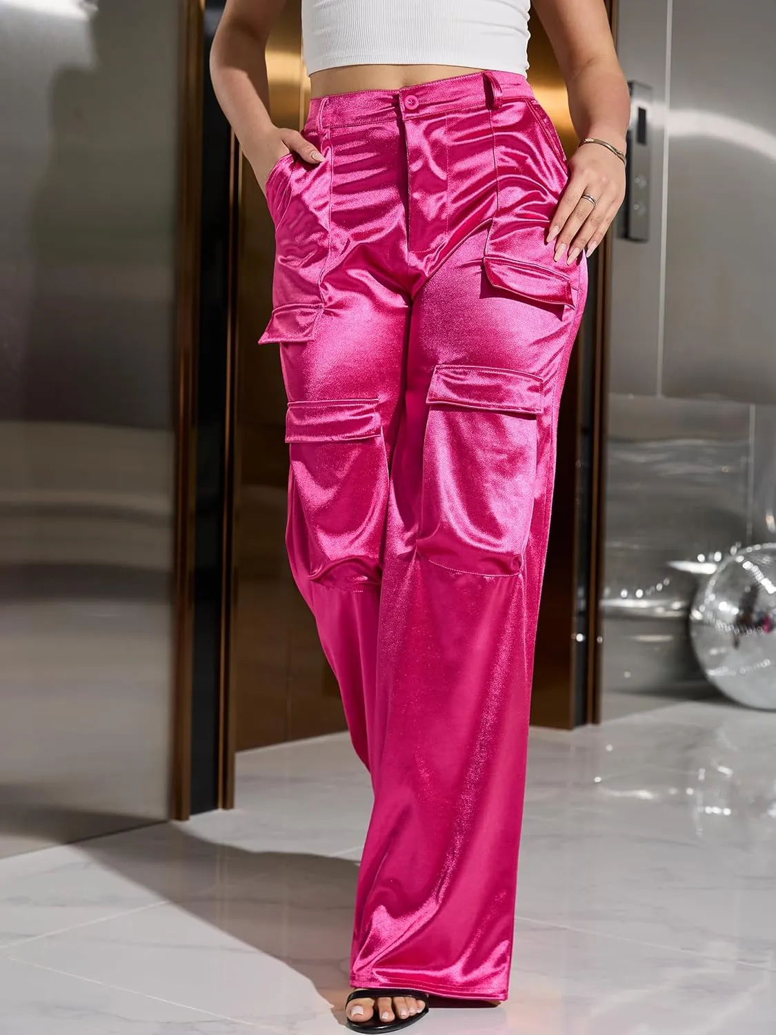 Womens High Waisted Satin Cargo Pants Loose Fit Wide Leg Trousers with Pockets Trendy Outfit